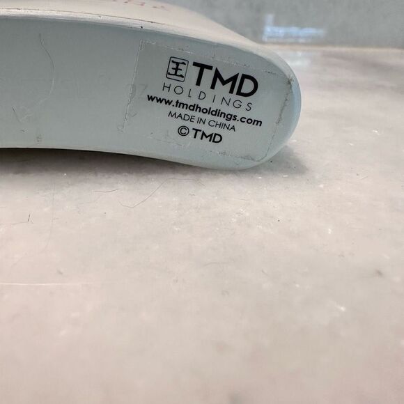 TMD Holdings This Is A Judgment Free Zone Stainless Flask White OS - Picture 3 of 3